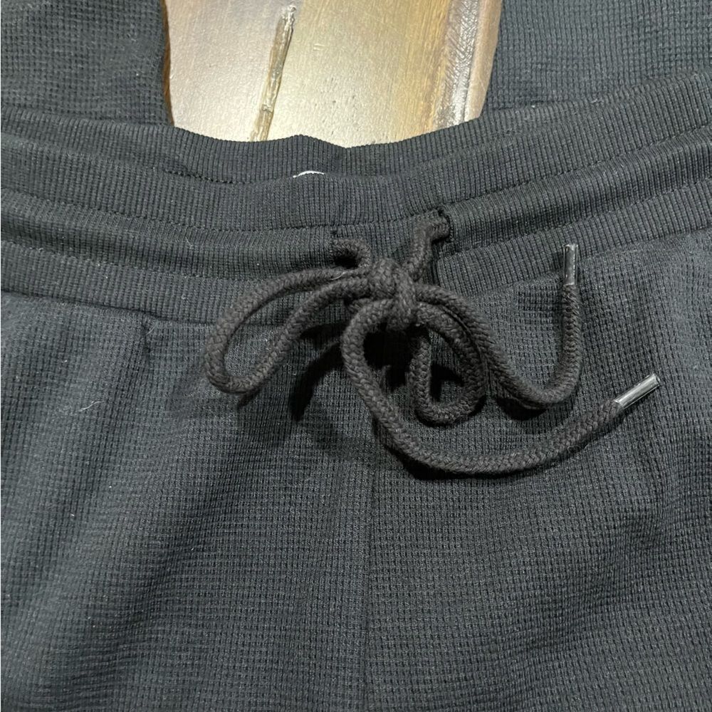 Sunday Best Aritzia Baby Waffle Jogger Black - Medium - Picture 7 of 8